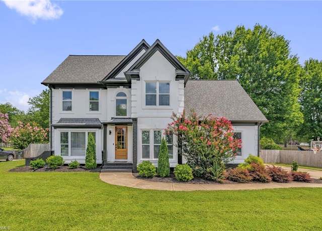 Property at 2802 Norwell Ct, Oak Ridge, NC 27310, 4 beds, 2.5 baths