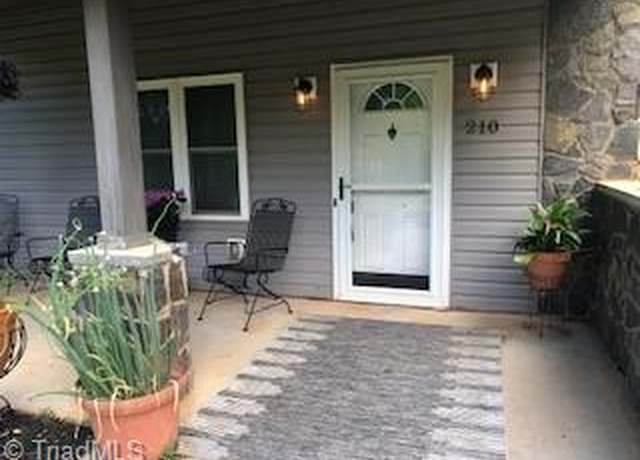 Property at 210 Gunters Hill Rd, Boomer, NC 28606, 1 bed, 1 bath