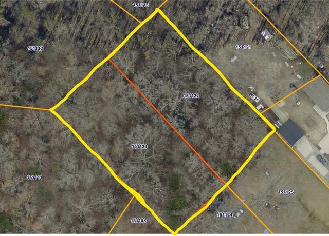 Property at 2906,2908 ZZ Cromwell Rd, Greensboro, NC 27407