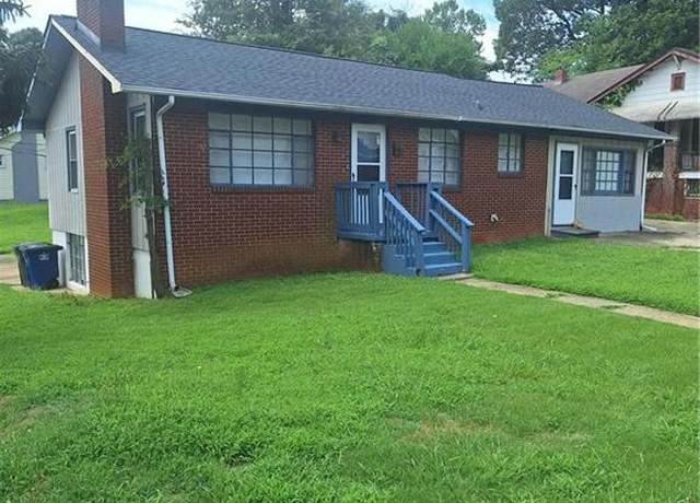 Property at 1422 NE 25th St, Winston-salem, NC 27105, 2 beds, 1 bath