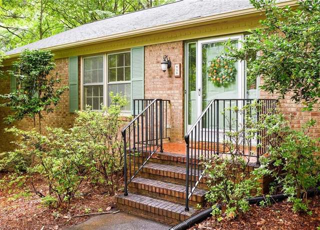 Property at 938 Greenwood Dr, Greensboro, NC 27410, 3 beds, 2 baths