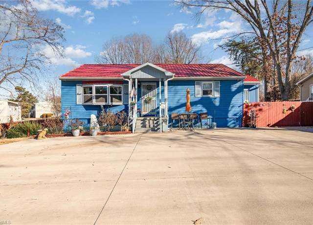 Property at 301 Franklin Blvd, Greensboro, NC 27401, 3 beds, 1 bath