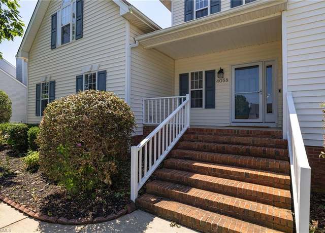 Property at 4058 Gunsmith Ct, Jamestown, NC 27282, 4 beds, 2.5 baths