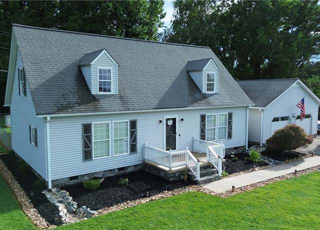 Property at 2769 Poplar Springs Rd, State Road, NC 28676, 3 beds, 2.5 baths