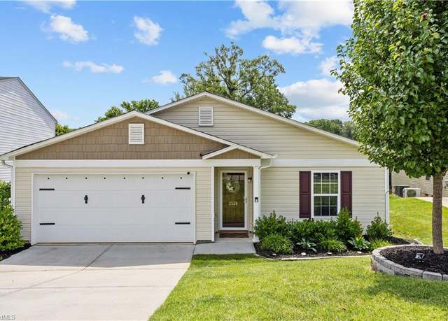 Property at 2528 Leo Ln, Asheboro, NC 27203, 4 beds, 2 baths