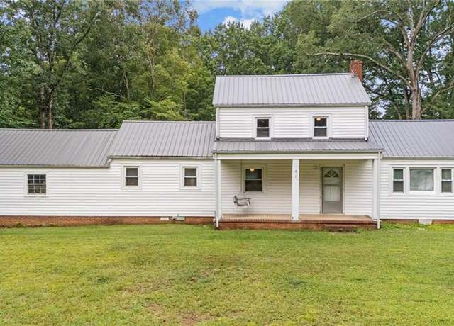 Property at 4586 Parks Rd, Lexington, NC 27292, 2 beds, 1 bath