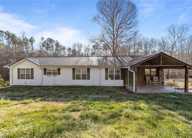 Property at 4090 Snyder Ridge Ln, Winston-salem, NC 27107, 3 beds, 2 baths