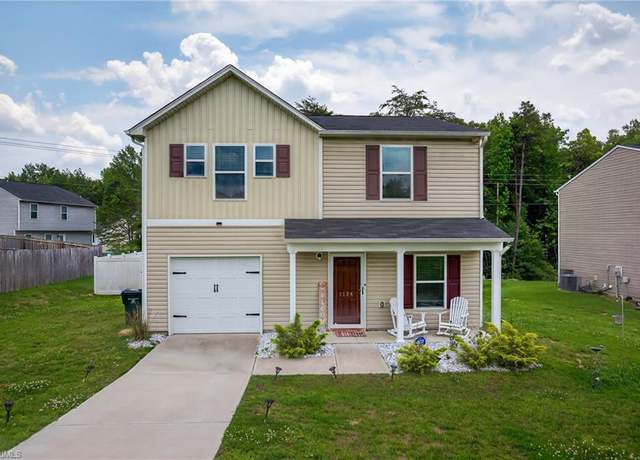 Property at 1124 Woodsman Dr, Burlington, NC 27217, 4 beds, 2.5 baths