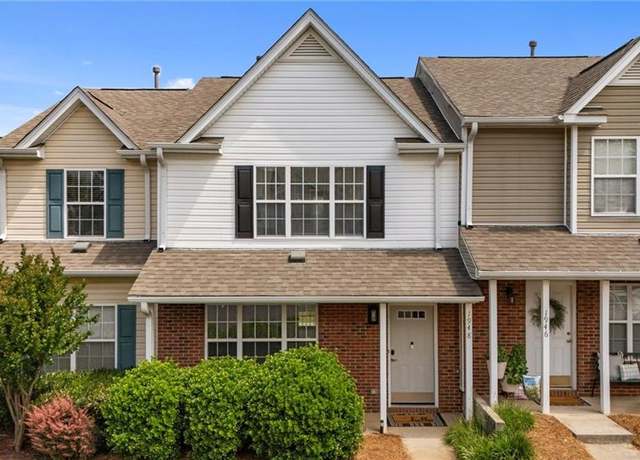 Property at 1948 Ray Alexander Dr, Greensboro, NC 27410, 2 beds, 2.5 baths