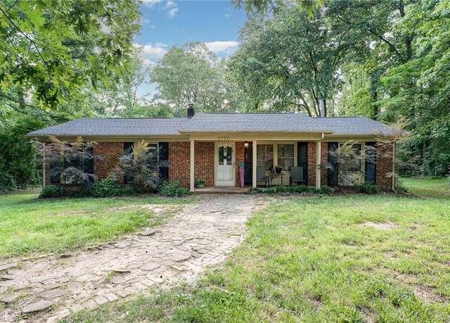 Property at 4208 Barrett Dr, Archdale, NC 27263, 3 beds, 1.5 baths
