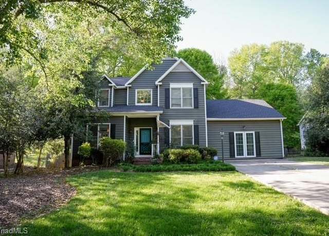 Property at 2704 Regents Park Ln, Greensboro, NC 27455, 3 beds, 2.5 baths