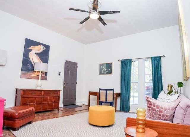 Property at 2704 Regents Park Ln, Greensboro, NC 27455, 3 beds, 2.5 baths