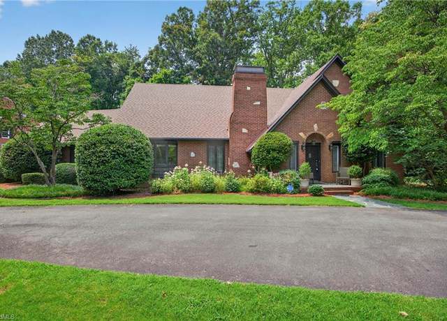 Property at 1901 Runnymede Rd, Winston-salem, NC 27104, 4 beds, 5 baths