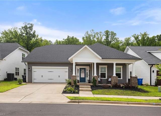 Property at 1820 Cleburne Ter, Kernersville, NC 27284, 4 beds, 3.5 baths