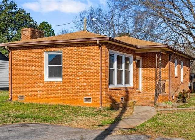 Property at 221 Dunn St, Eden, NC 27288, 2 beds, 1 bath