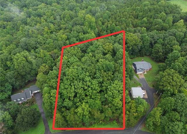 Property at 2927 Leslie Ln, Yadkinville, NC 27055