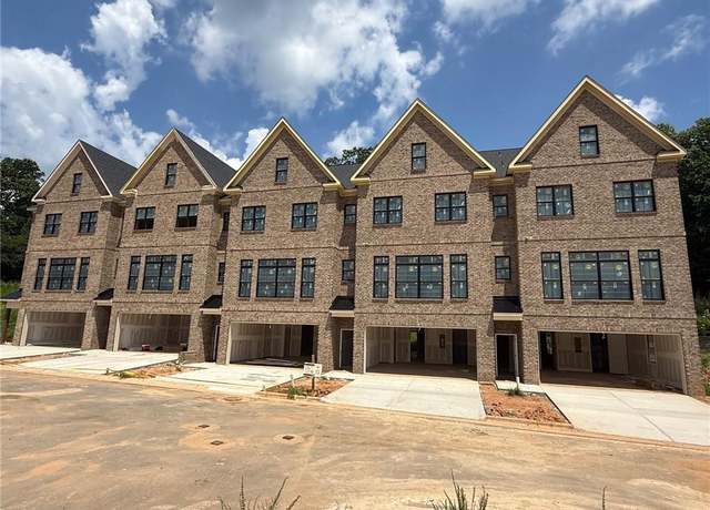 Property at 5222 N Church St Unit A, Greensboro, NC 27455, 3 beds, 3.5 baths