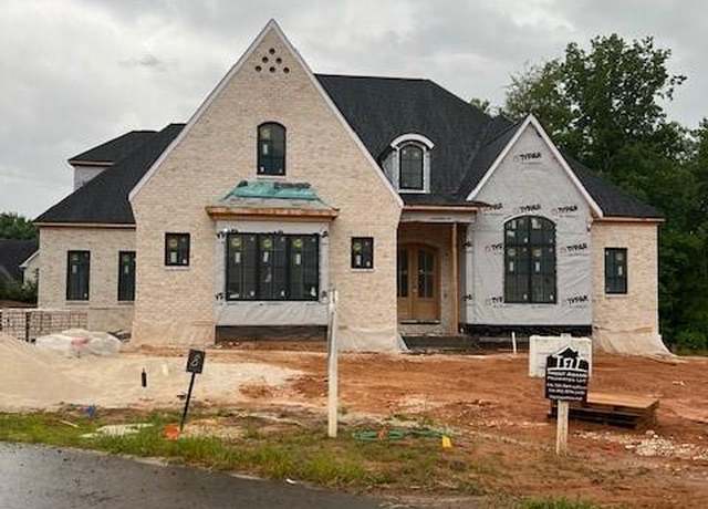 Property at 4369 Highland Lake Dr, Winston-salem, NC 27106, 4 beds, 4.5 baths