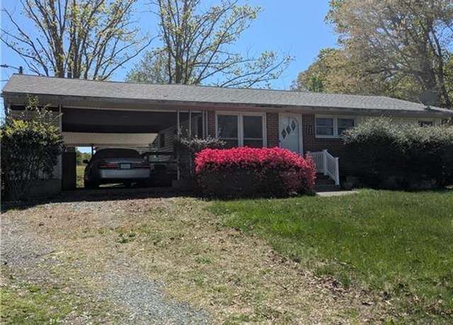 Property at 1544 Bethlehem Church Rd, Reidsville, NC 27320, 2 beds, 1 bath