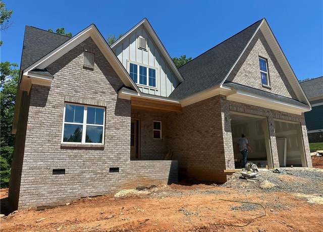 Property at 753 Surrey Path Trl, Winston-salem, NC 27104, 4 beds, 4 baths
