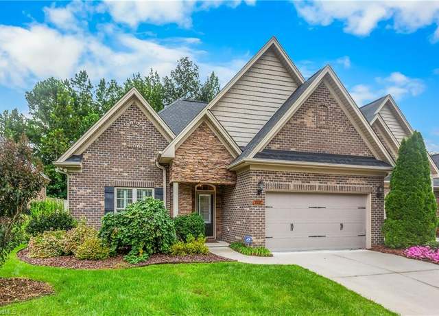 Property at 2226 Renaissance Ln, High Point, NC 27262, 3 beds, 2 baths