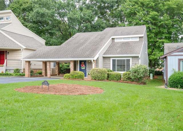 Property at 174 Fairway Dr, Bermuda Run, NC 27006, 3 beds, 2.5 baths