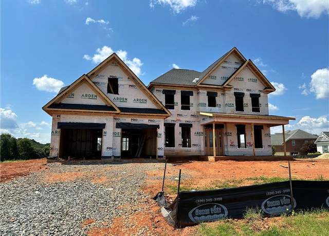 Property at 101 Jasper Ct, King, NC 27021, 5 beds, 4 baths