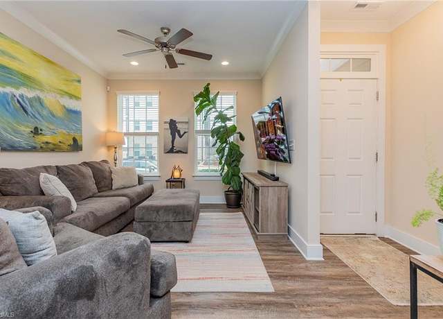 Property at 1765 Welden Village Ave, Kernersville, NC 27284, 2 beds, 2.5 baths