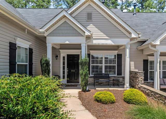 Property at 211 Hawks Nest Cir, Clemmons, NC 27012, 3 beds, 2.5 baths