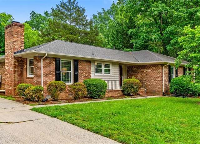 Property at 2 Great Castle Ct, Greensboro, NC 27455, 3 beds, 2 baths