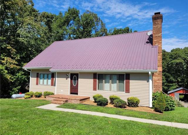 Property at 1160 Flinty Knoll Rd, Pinnacle, NC 27043, 3 beds, 2 baths