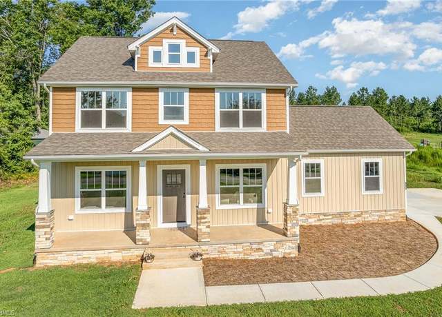 Property at 886 Riverside Dr, Lexington, NC 27292, 4 beds, 2.5 baths