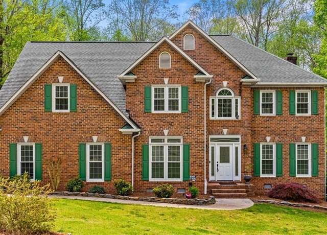 Property at 1805 Wild Fern Dr, Oak Ridge, NC 27310, 4 beds, 3.5 baths