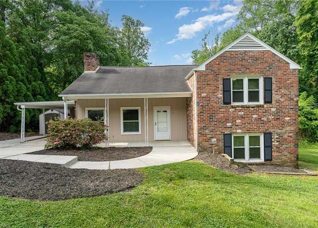 Property at 4011 Sedgewood Ln, Greensboro, NC 27407, 3 beds, 1.5 baths