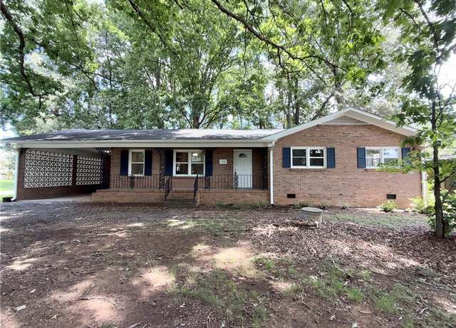 Property at 408 Whip O Will Way, Reidsville, NC 27320, 3 beds, 2 baths