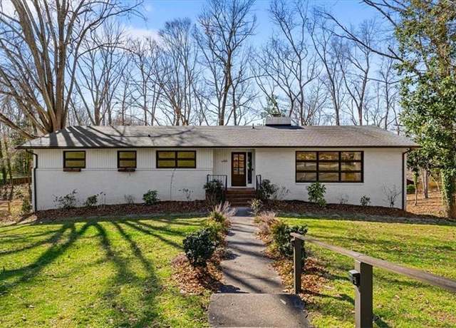 Property at 925 Croyden St, High Point, NC 27262, 4 beds, 3 baths