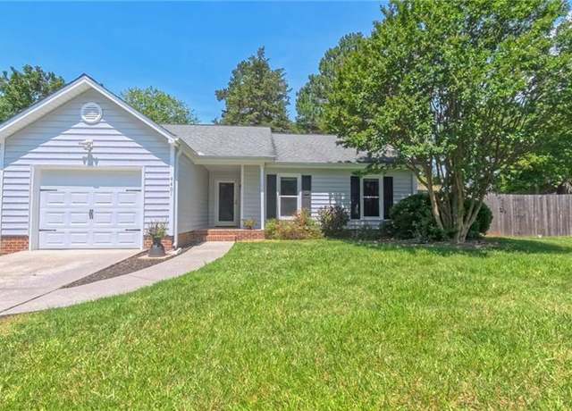 Property at 4401 Barndale Ct, Jamestown, NC 27282, 3 beds, 2 baths