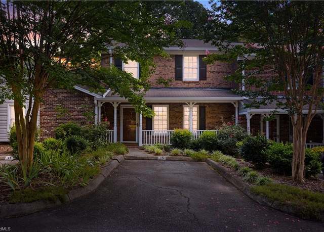 Property at 15 Brandy Ct, Greensboro, NC 27409, 2 beds, 2.5 baths