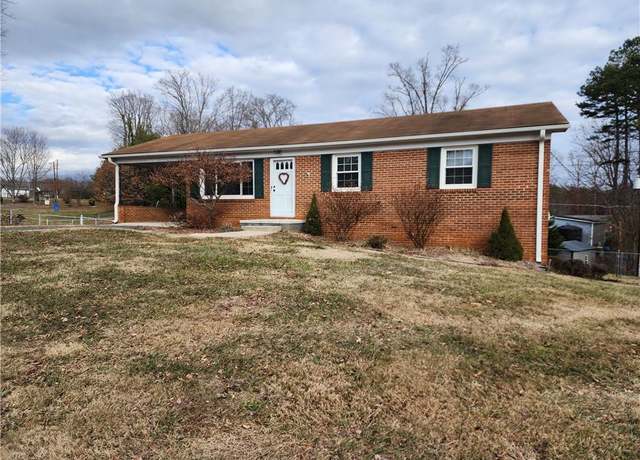 Property at 241 Janice Dr, Mount Airy, NC 27030, 3 beds, 1 bath