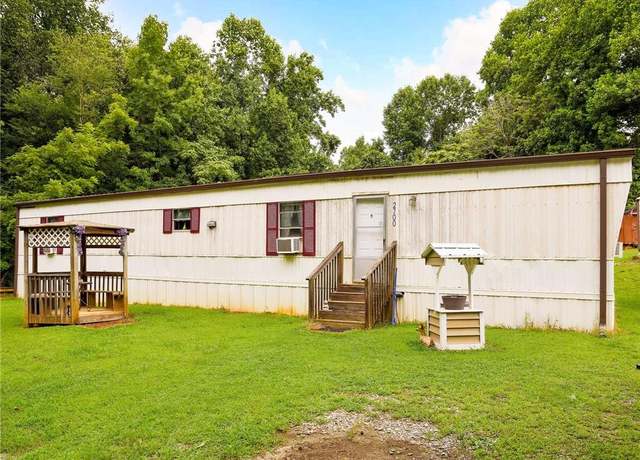 Property at 2700 Refuge Church Dr, Trinity, NC 27370, 2 beds, 2 baths