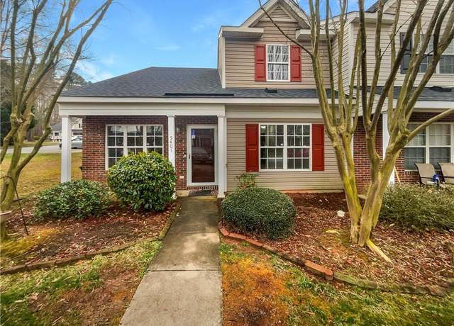 Property at 5401 Strasburg Dr, Greensboro, NC 27407, 2 beds, 2.5 baths