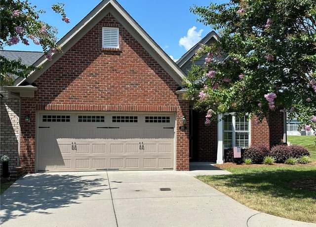 Property at 281 Collingswood Dr, Winston-salem, NC 27127, 3 beds, 2 baths