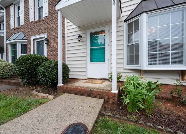 Property at 911 E Shelby Dr, Greensboro, NC 27409, 2 beds, 2.5 baths