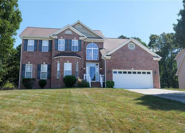 Property at 2170 Glen Cove Way, High Point, NC 27265, 4 beds, 2.5 baths