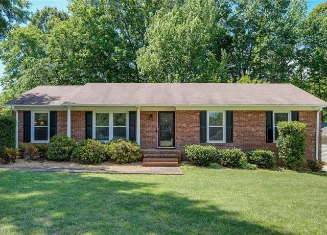 Property at 3805 Derbyshire Dr, Greensboro, NC 27410, 3 beds, 2 baths