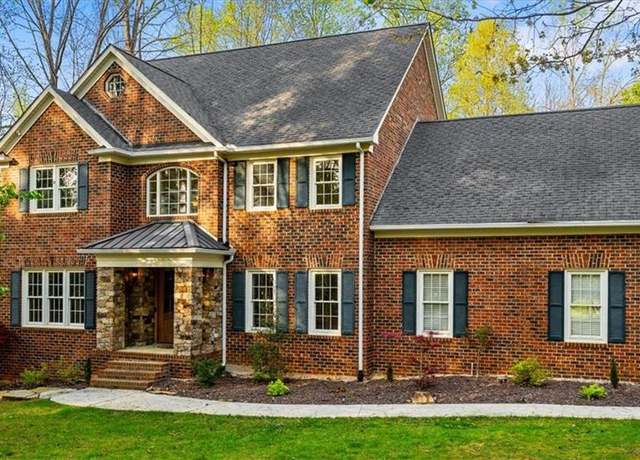 Property at 1072 Berrie Pl, Asheboro, NC 27205, 4 beds, 3 baths