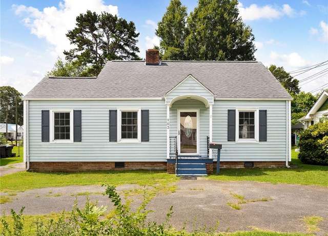 Property at 103 Oak Ave, Lexington, NC 27292, 4 beds, 2 baths