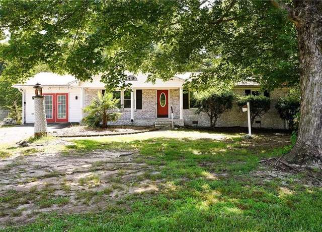 Property at 195 Richmond Dr, Lexington, NC 27295, 3 beds, 1.5 baths