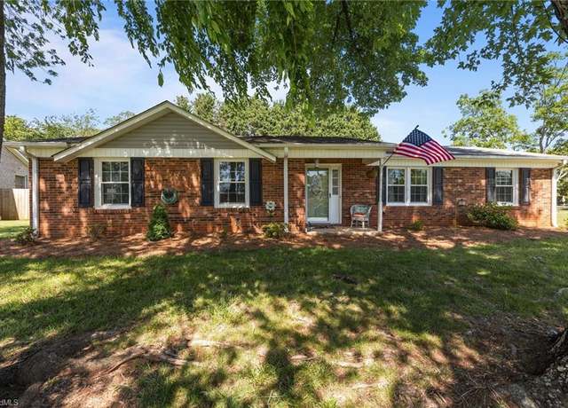 Property at 202 Stokes Forest Dr, King, NC 27021, 4 beds, 2 baths