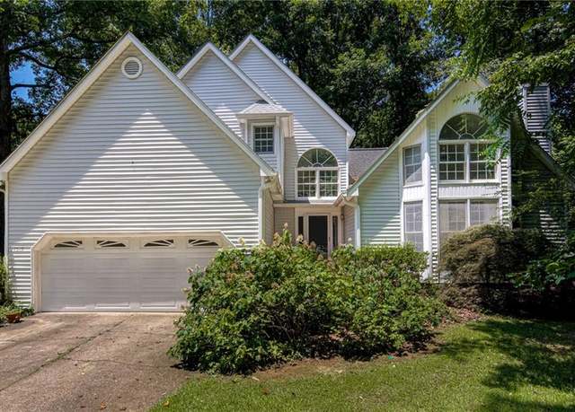 Property at 7519 Oak Valley Ln, Browns Summit, NC 27214, 4 beds, 2.5 baths
